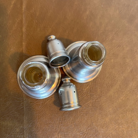 Vintage Empire Pewter Salt and Pepper Shakers with Glass Inserts - Picture 5 of 8